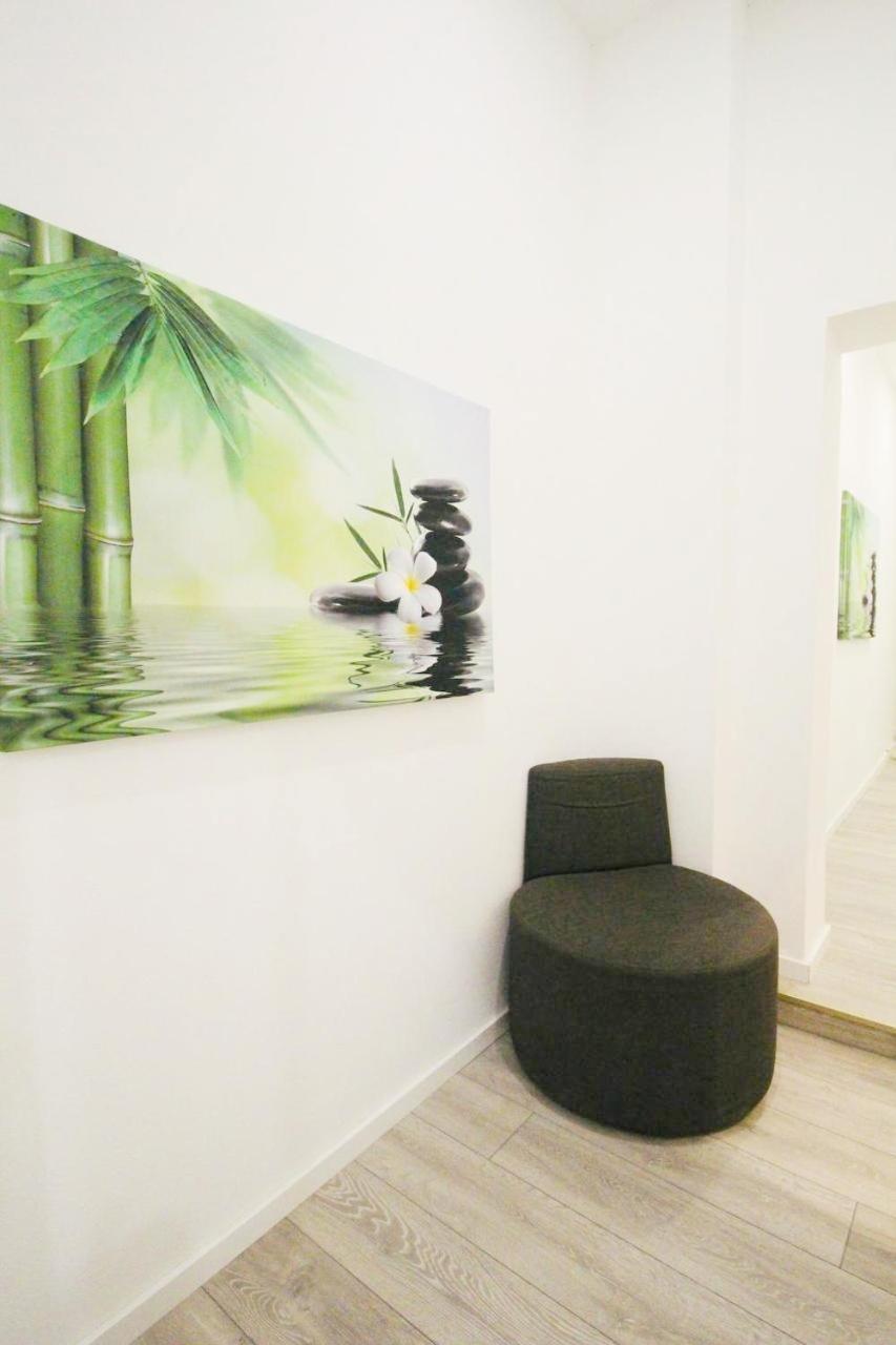 Comfortable Rooms In Akh Area Виена Екстериор снимка