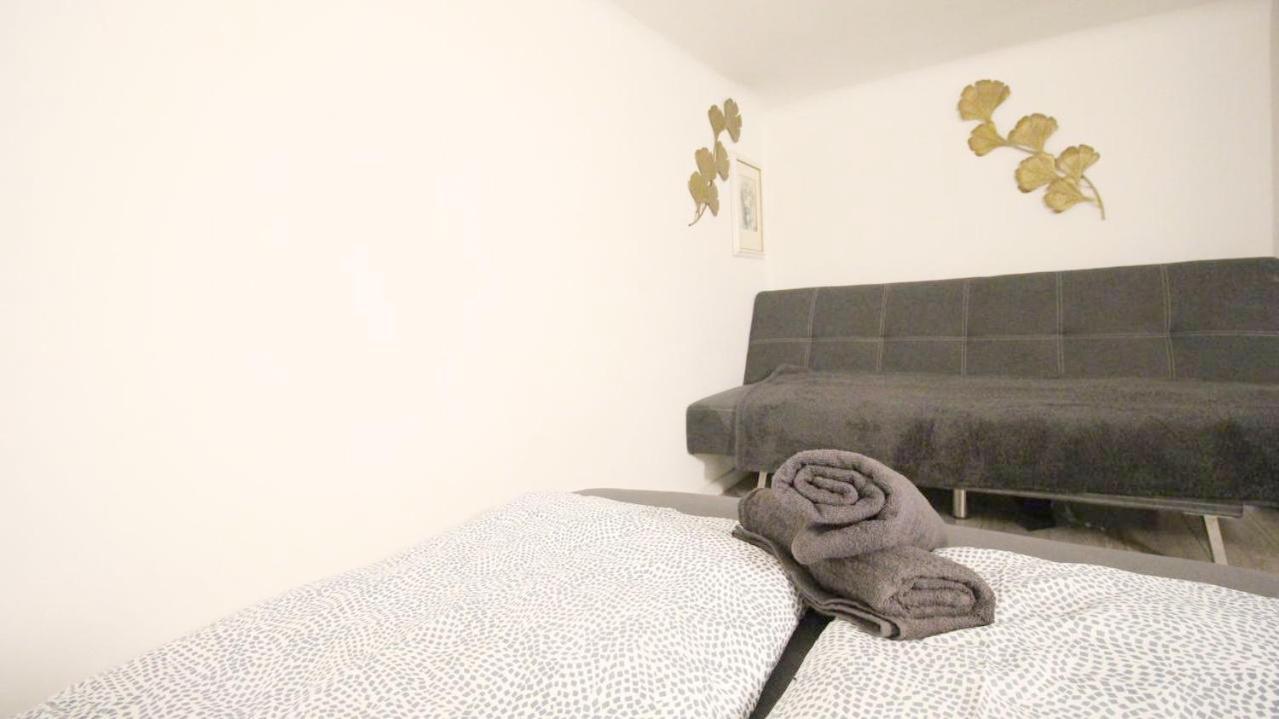 Comfortable Rooms In Akh Area Виена Екстериор снимка