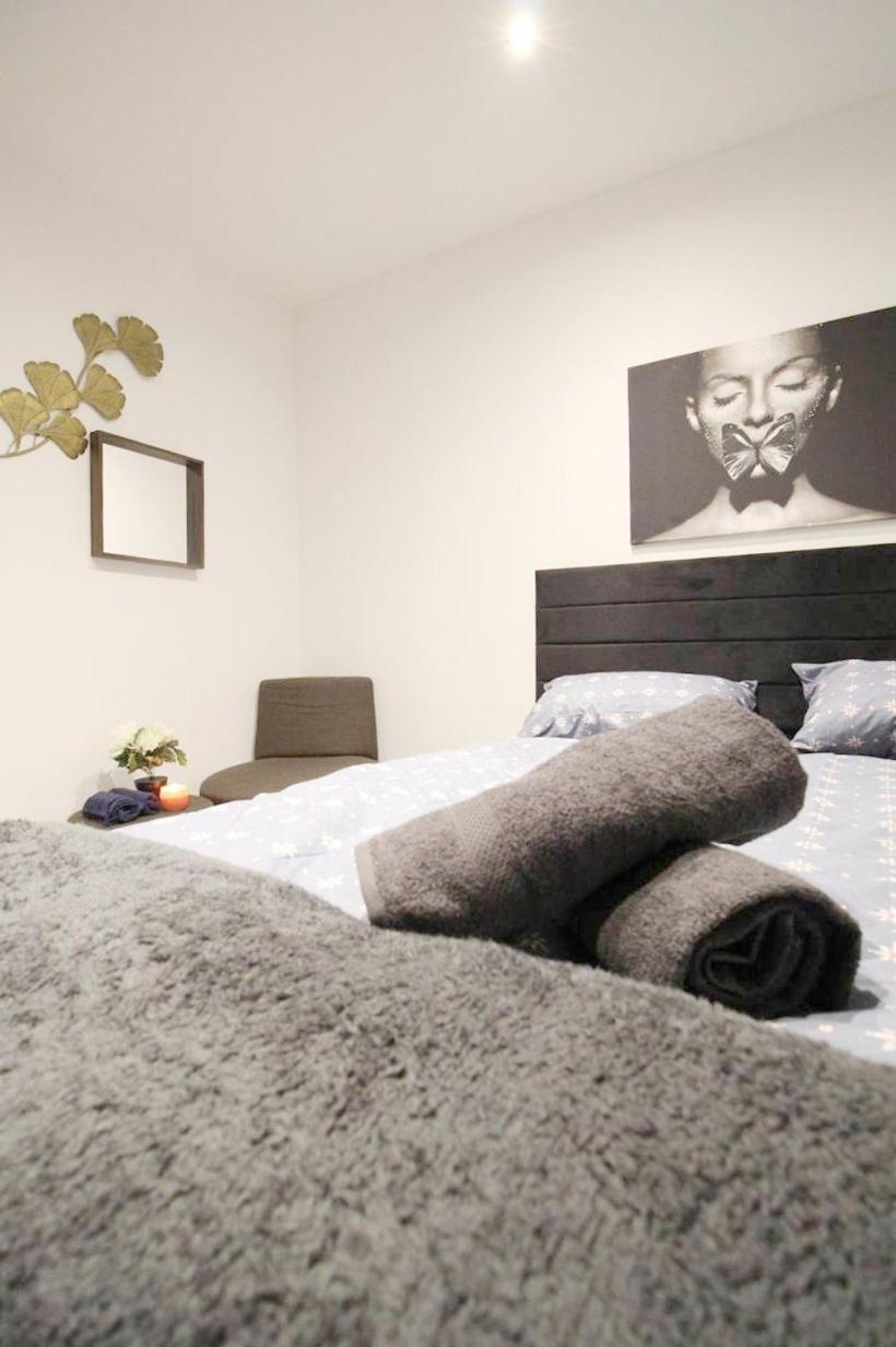 Comfortable Rooms In Akh Area Виена Екстериор снимка