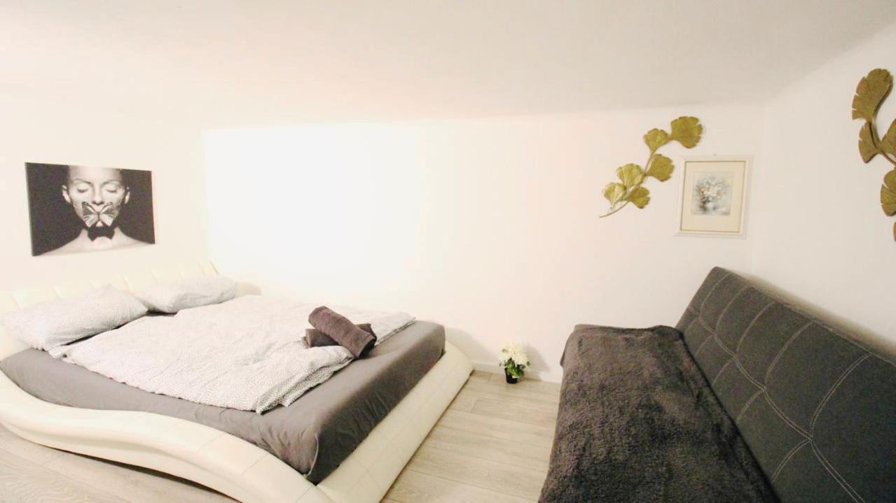 Comfortable Rooms In Akh Area Виена Екстериор снимка
