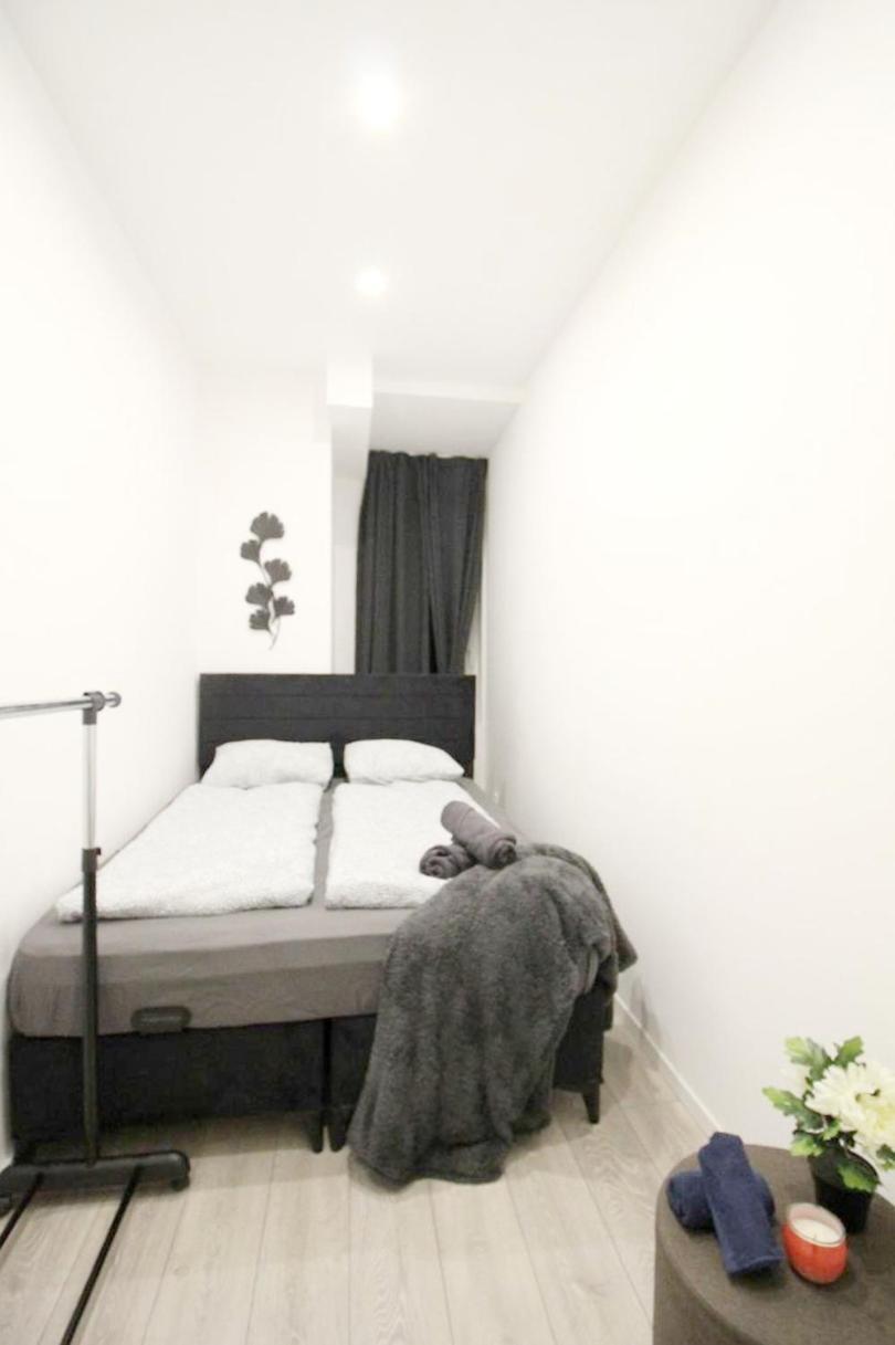 Comfortable Rooms In Akh Area Виена Екстериор снимка