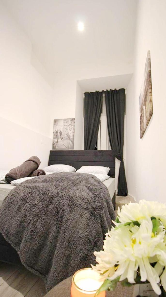 Comfortable Rooms In Akh Area Виена Екстериор снимка